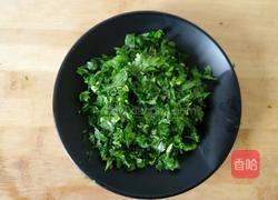 芹菜叶鸡蛋饼的做法图解2