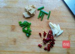 梅干菜烧鸡腿的做法图解4