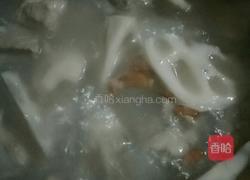 莲藕排骨汤的做法图解4
