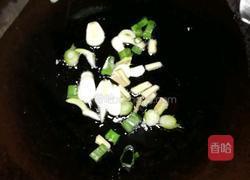 红烧鼓眼鱼（木叶鲽）的做法图解2