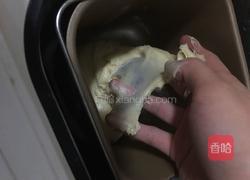 酥粒辫子豆沙面包的做法图解4