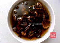 茶树菇乌鸡汤（压力锅版）的做法图解2
