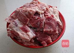 炖排骨的做法图解1