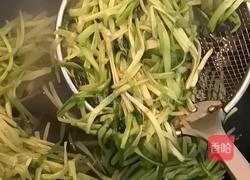 常州特色菜_凉拌水芹的做法图解3
