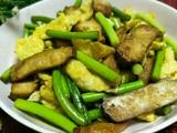 豆干蒜薹炒鸡蛋