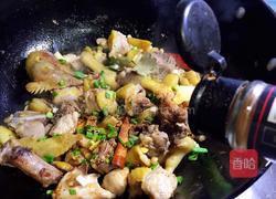 小鸡炖蘑菇粉条的做法图解10