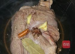 白切牛腱子的做法图解2