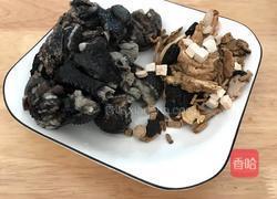 八珍乌鸡汤的做法图解1