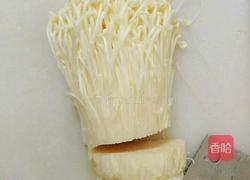 缤纷金针菇卷的做法图解1