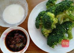 酱灼西兰花的做法图解1