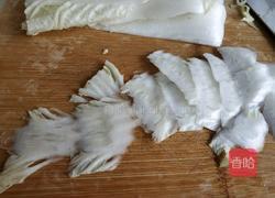 醋溜白菜片的做法图解1
