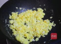 彩椒蛋炒饭的做法图解5