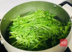 酱香茼蒿的做法图解2