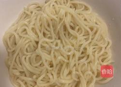 五彩炒拉面的做法图解3