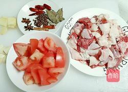 番茄烧牛腩的做法图解2