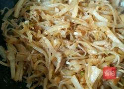 肉丝焖饼的做法图解8