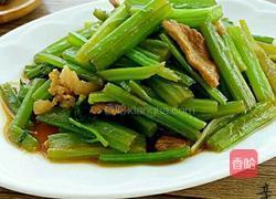 芹菜炒肉的做法图解6