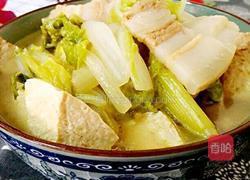 白菜猪肉炖大豆腐的做法图解8