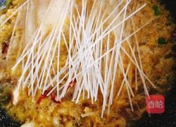 猪肉酸菜炖粉条的做法图解4