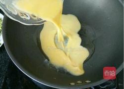 菠菜炒鸡蛋的做法图解3