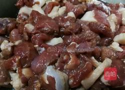葱爆羊肉的做法图解2