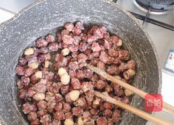 馋嘴零食——糖衣花生的做法图解4