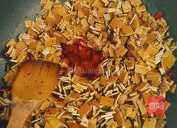 炸豆腐干（麻辣米线里面的那种豆腐干）的做法图解8