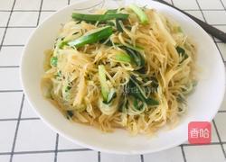 土豆丝炒韭菜的做法图解10