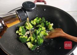 清炒西蓝花的做法图解5