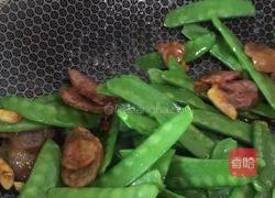 荷兰豆炒香肠的做法图解10
