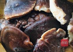 香菇猪肉饺子的做法图解2