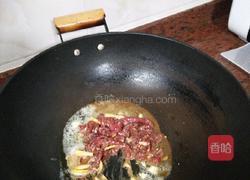 青瓜炒牛肉的做法图解3