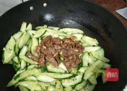 青瓜炒牛肉的做法图解9