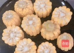 香浓牛奶玉米的做法图解2