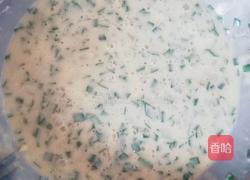 虾肉韭菜煎饼的做法图解5