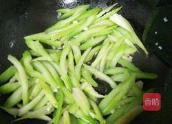 芹菜炒肉的做法图解10