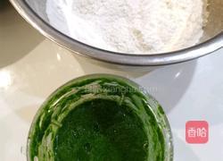 蘸水菠菜面的做法图解3