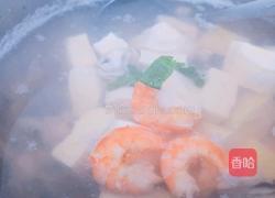 海鲜豆腐汤的做法图解2