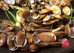 香菇酱炒花甲的做法图解9