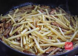 香菇炒土豆条的做法图解6