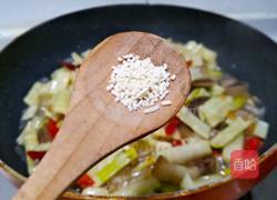 泡椒笋子炒肉片的做法图解12