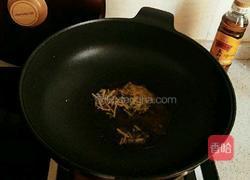 素炒豆芽的做法图解3