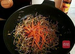 素炒豆芽的做法图解5