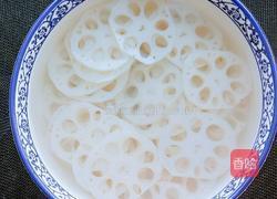 香辣藕片的做法图解3