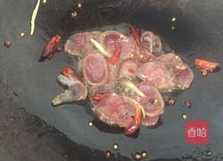 腊肠炒豆芽的做法图解6