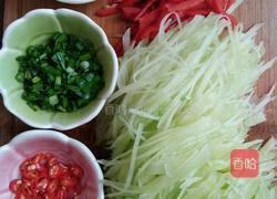 葱油莴笋丝的做法图解3