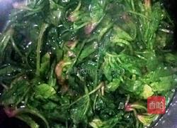 麻辣油拌菠菜的做法图解2