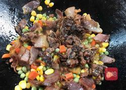 腊肉焖糯米粉的做法图解8