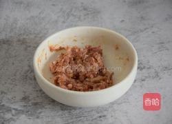 蒜香肉末西兰花的做法图解2