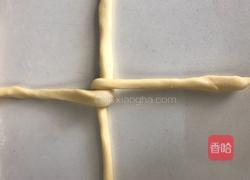 蒸面包（二辫双扣手法）的做法图解7